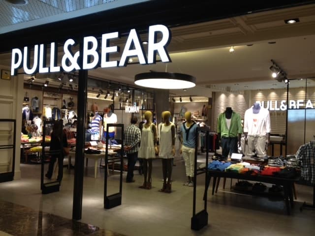 Fashion Pull and Bear