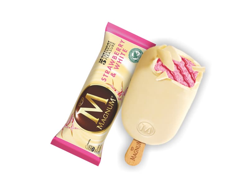 Fashion Magnum Strawberry White