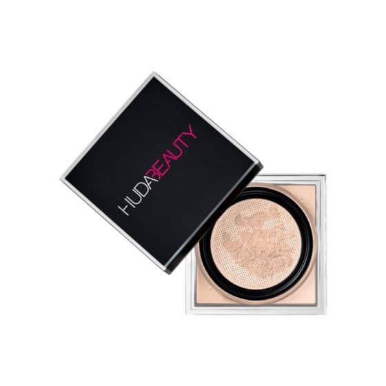 Product Huda Beauty easy bake loose powder 