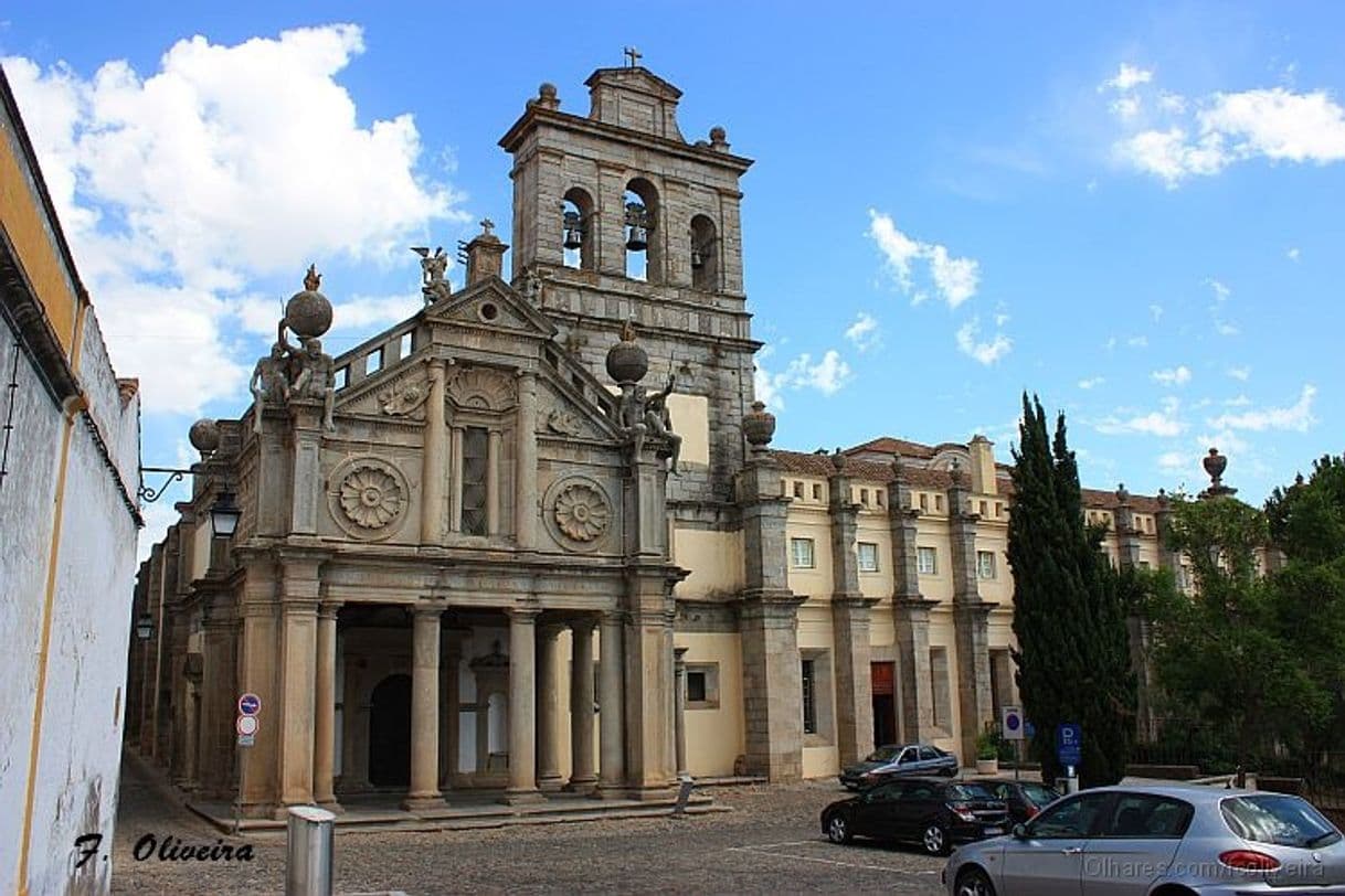 Place Graça church