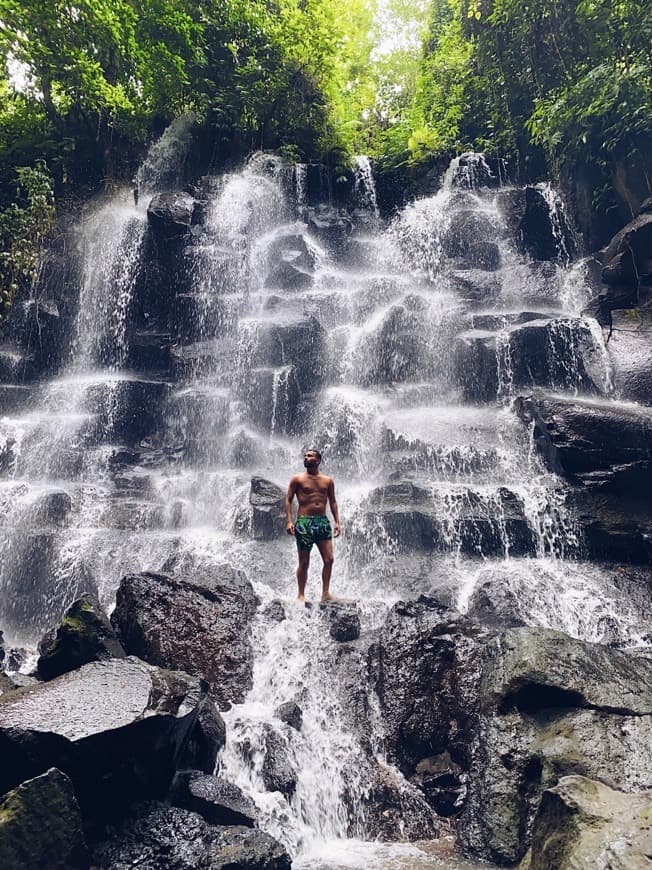 Lugar Kanto Lampo Waterfall