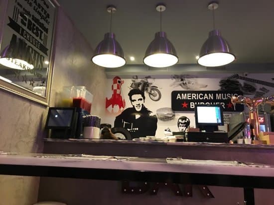 Restaurants American Music Burger Avenida