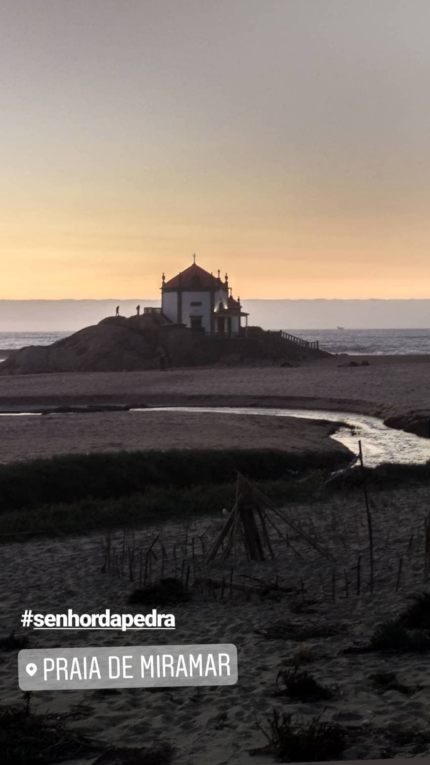 Place Senhor da Pedra beach