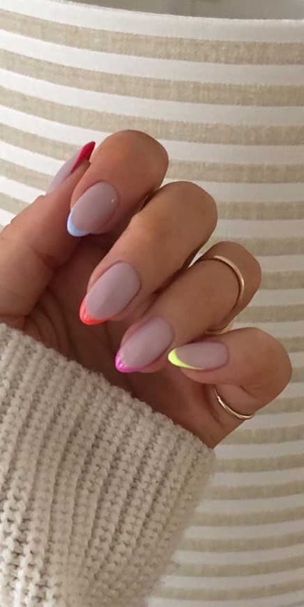 Moda Spring Nails