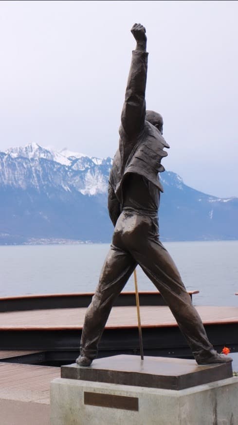 Lugar Freddie Mercury Statue