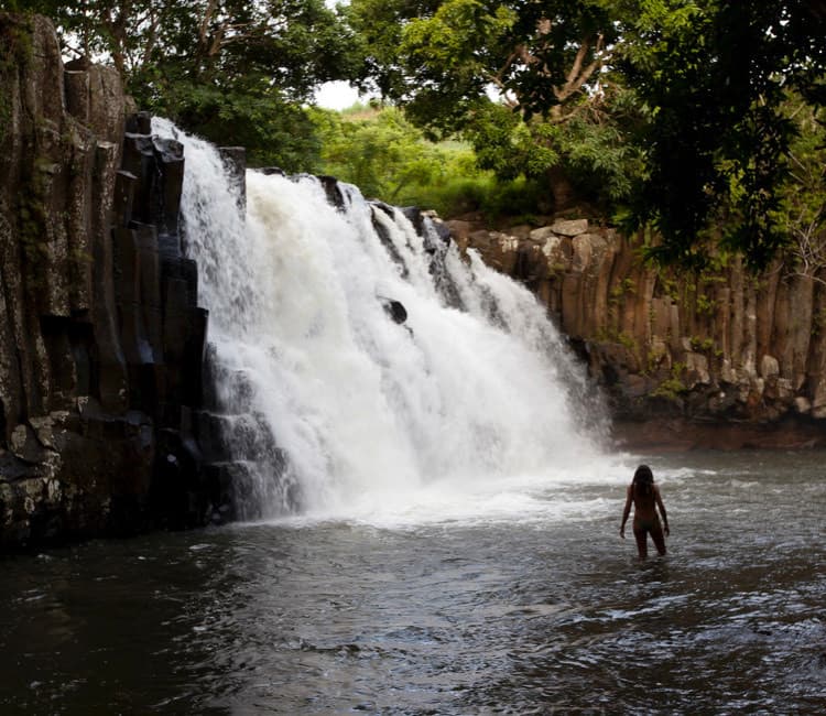 Place Rochester Falls