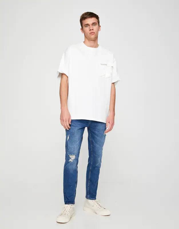 Product PullAndBear Carrot Jeans 