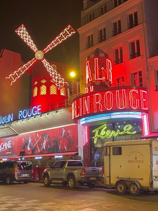 Lugar Moulin Rouge