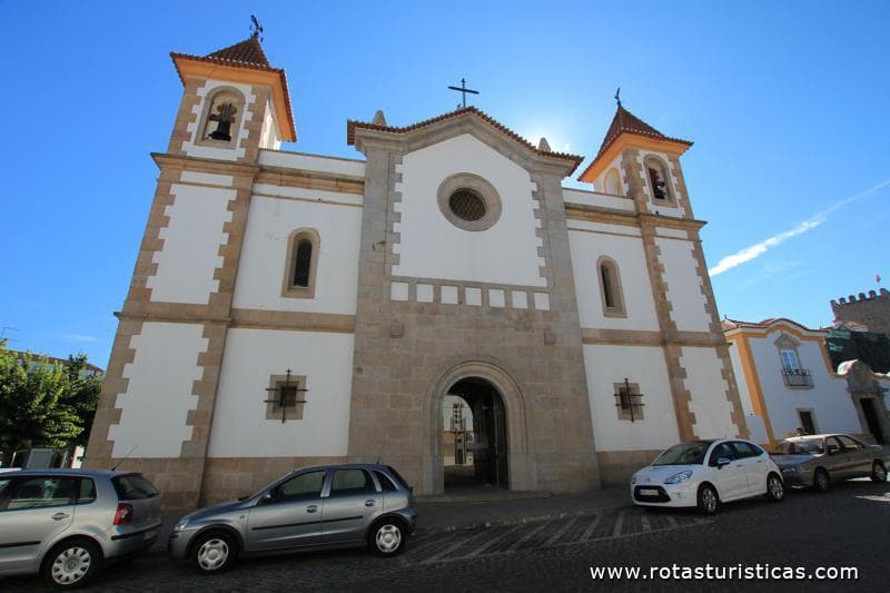 Lugar Igreja Matriz de Alter do Chão