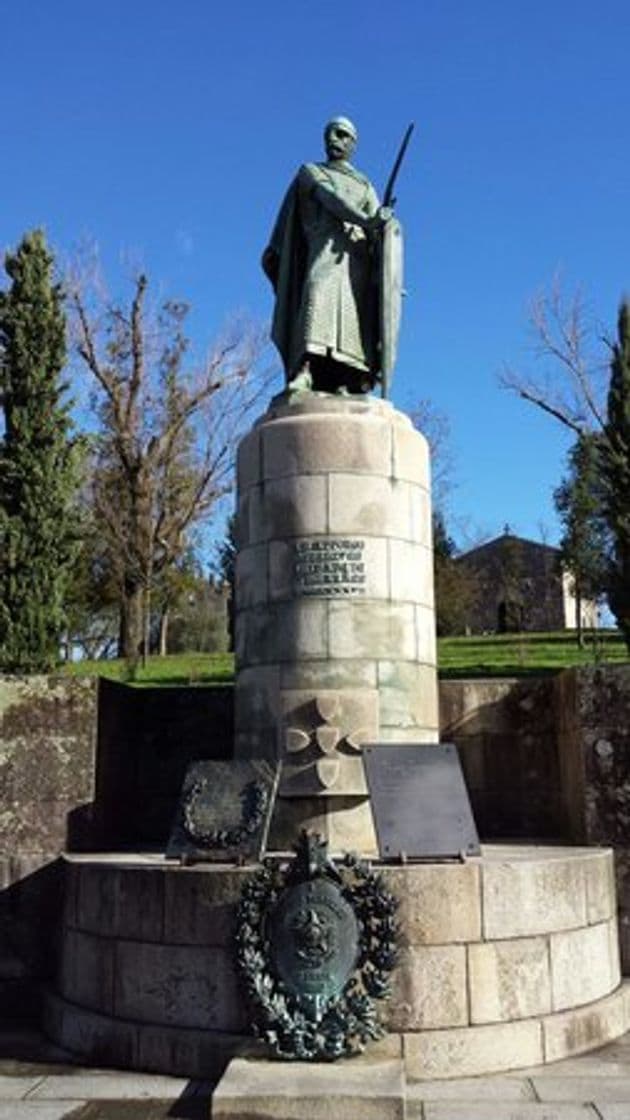 Place Estátua a Dom Afonso Henriques