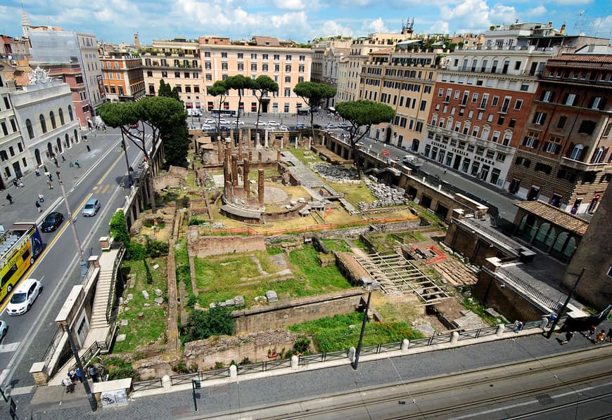 Place Largo di Torre Argentina