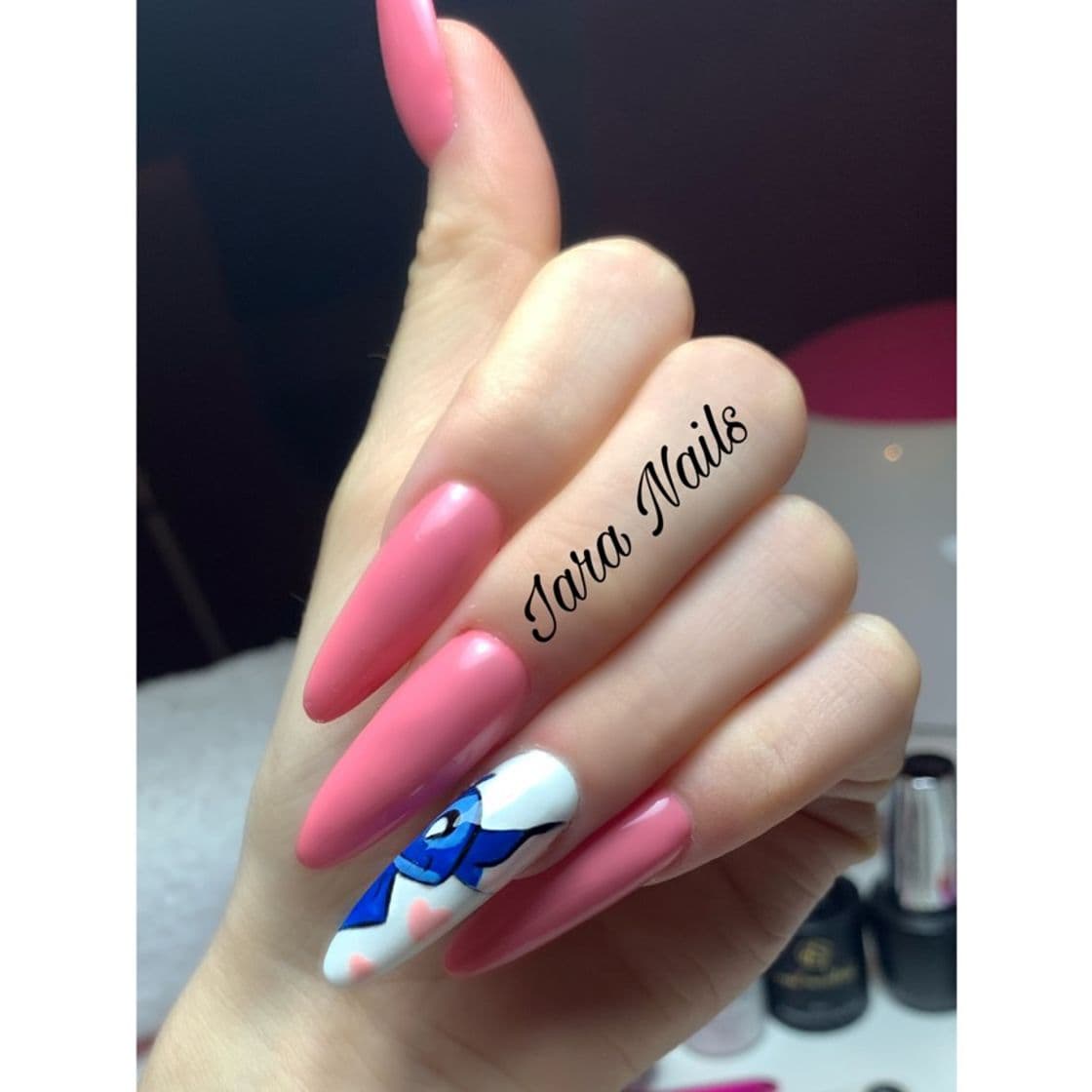 Moda Nails 31