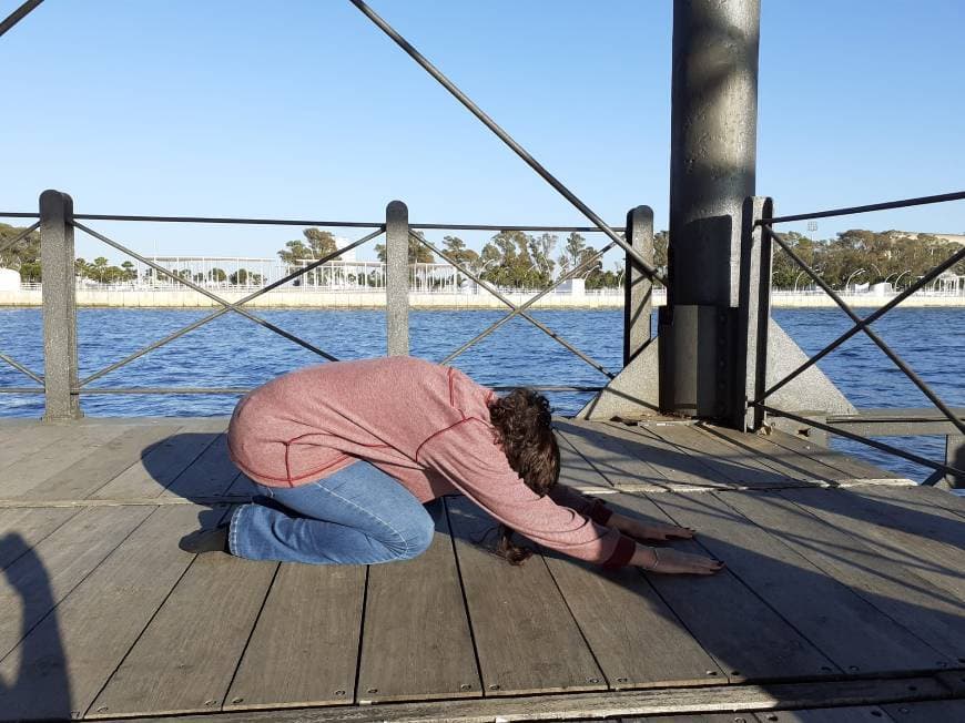 Fashion Balasana 