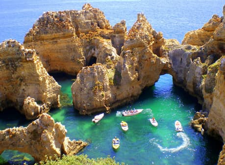 Lugar The caves Ponta de Piedade