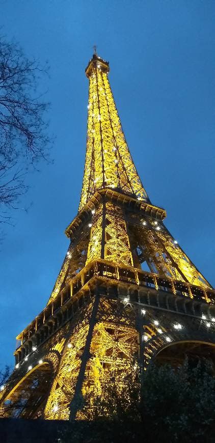 Place Torre Eiffel