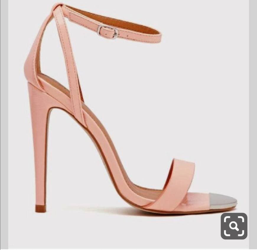 Producto Strappy nude heels