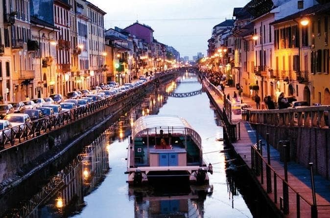 Place Navigli