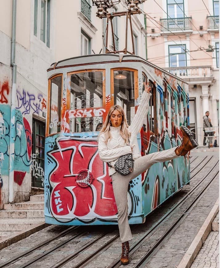 Lugar Elevador da Glória