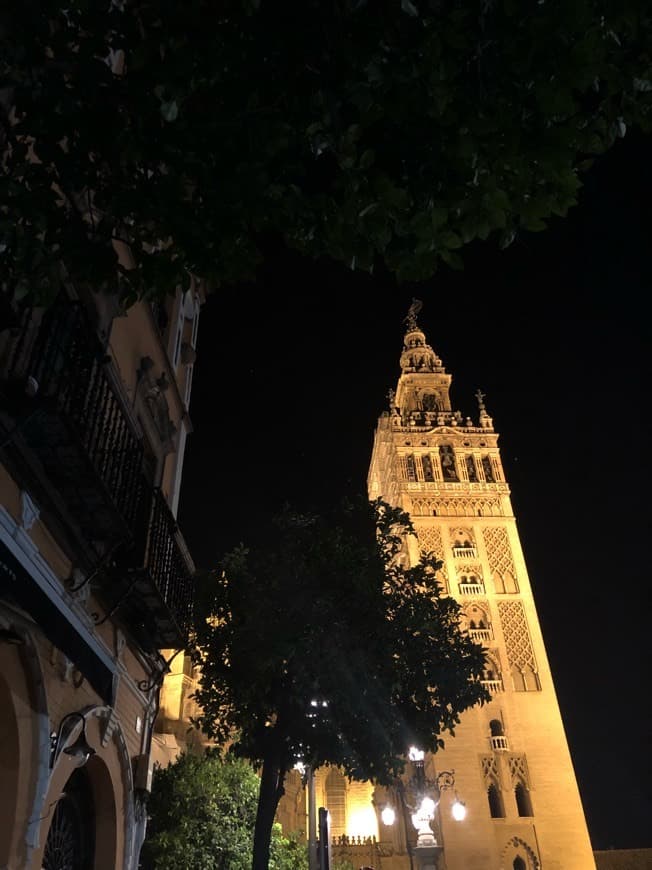 Lugar Santa Cruz, Seville