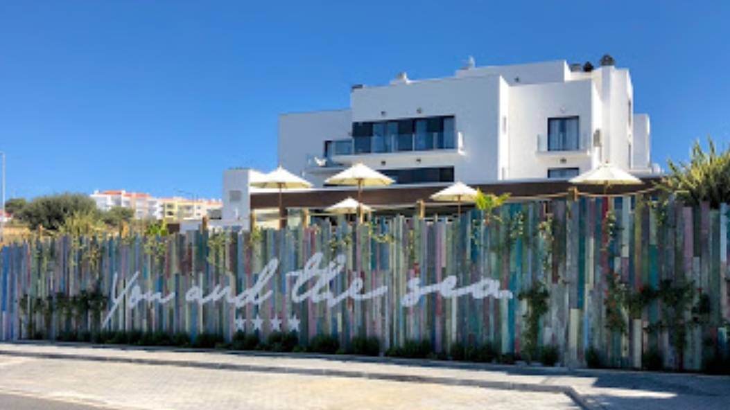 Place You and the sea - Ericeira Hotel and Apartments