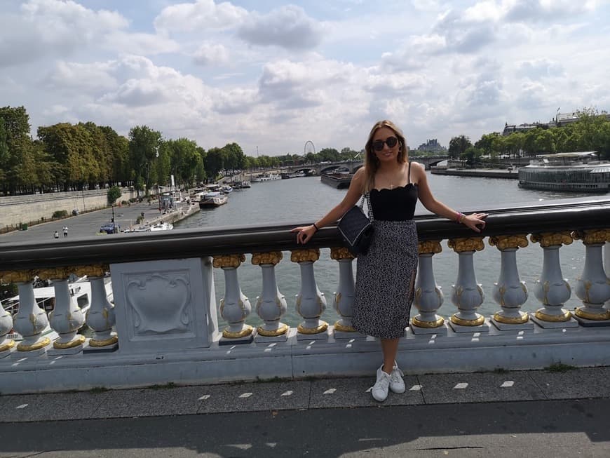 Place Pont Alexandre III