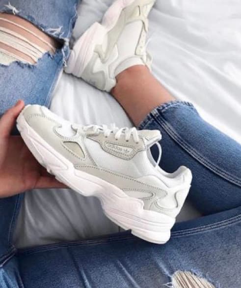 Product Adidas Falcon