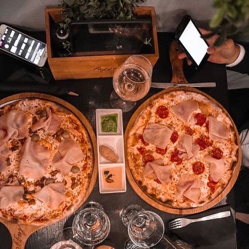 Restaurants Luzzo Pizzaria