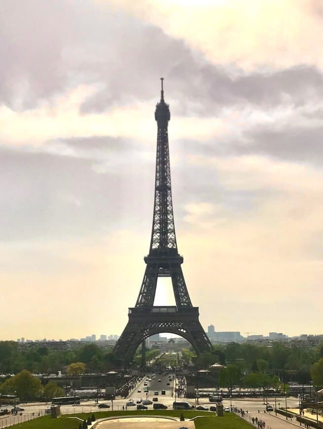 Place Torre Eiffel