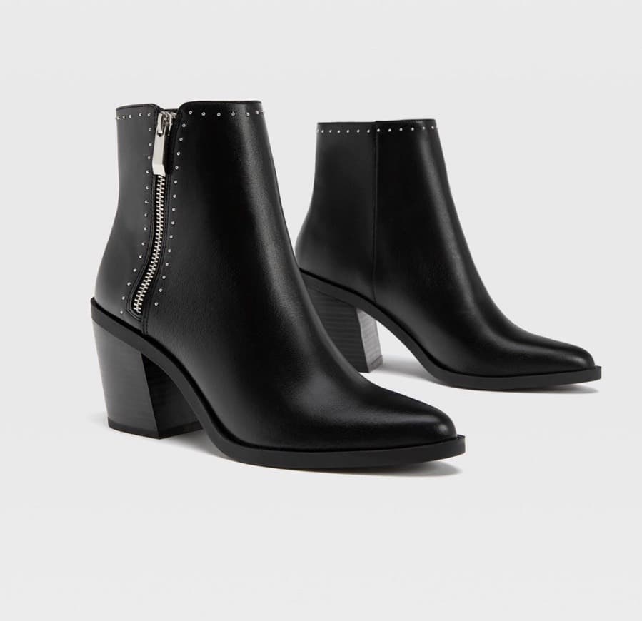 Moda Botins pretos-Stradivarius 