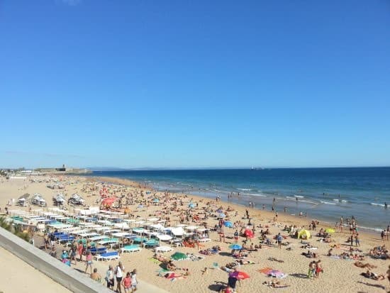 Lugar Praia de Carcavelos