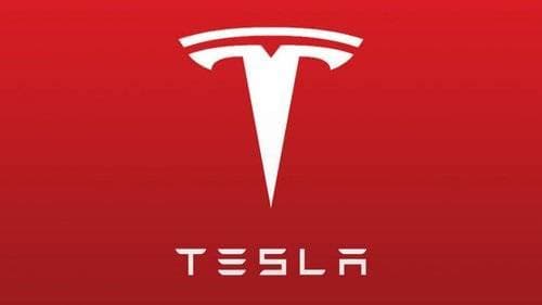 Moda Tesla