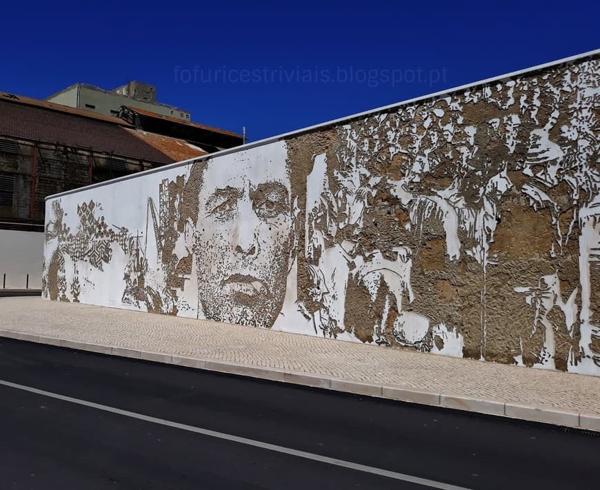 Place VHILS - Mural Barreiro Rostos