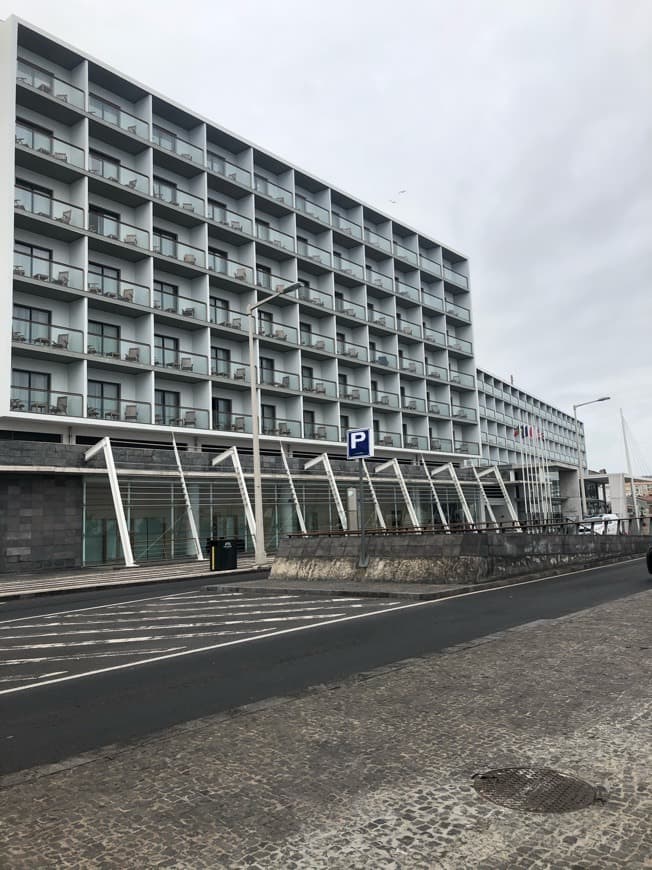 Lugar Hotel Marina Atlântico | Ponta Delgada - São Miguel