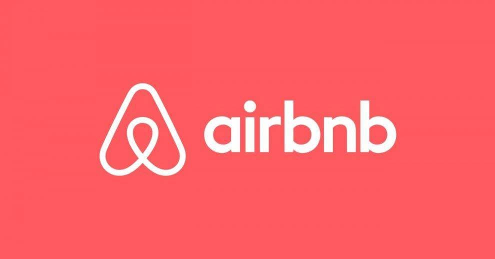 App AIRBNB - alojamentos, experiências