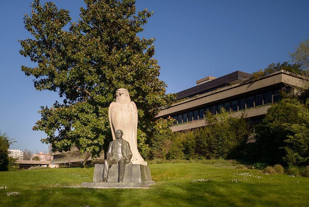 Lugar Jardins do museu calouste gulbenkian