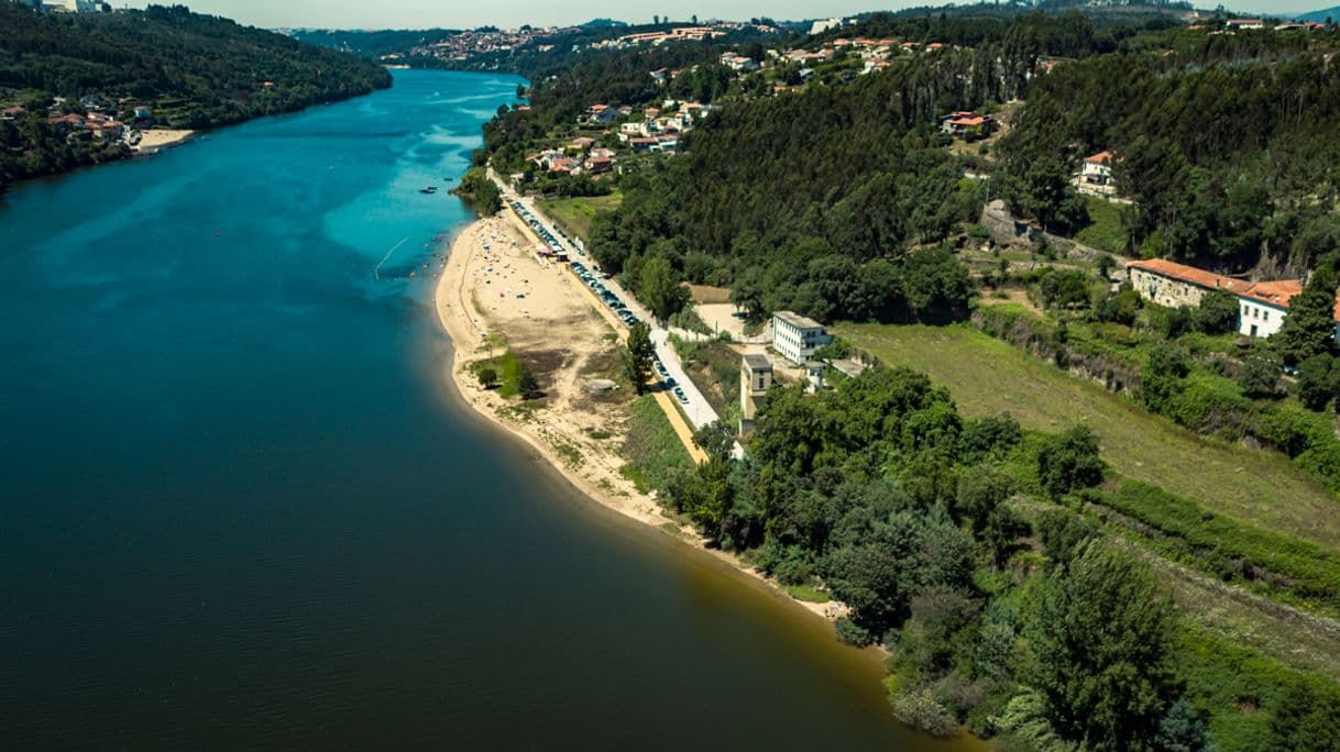 Place Praia Fluvial de Zebreiros