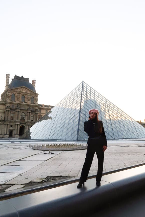 Lugar Pyramide du Louvre