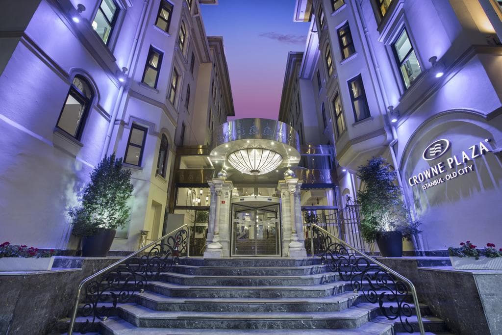 Lugar Crowne Plaza Istanbul - Old City