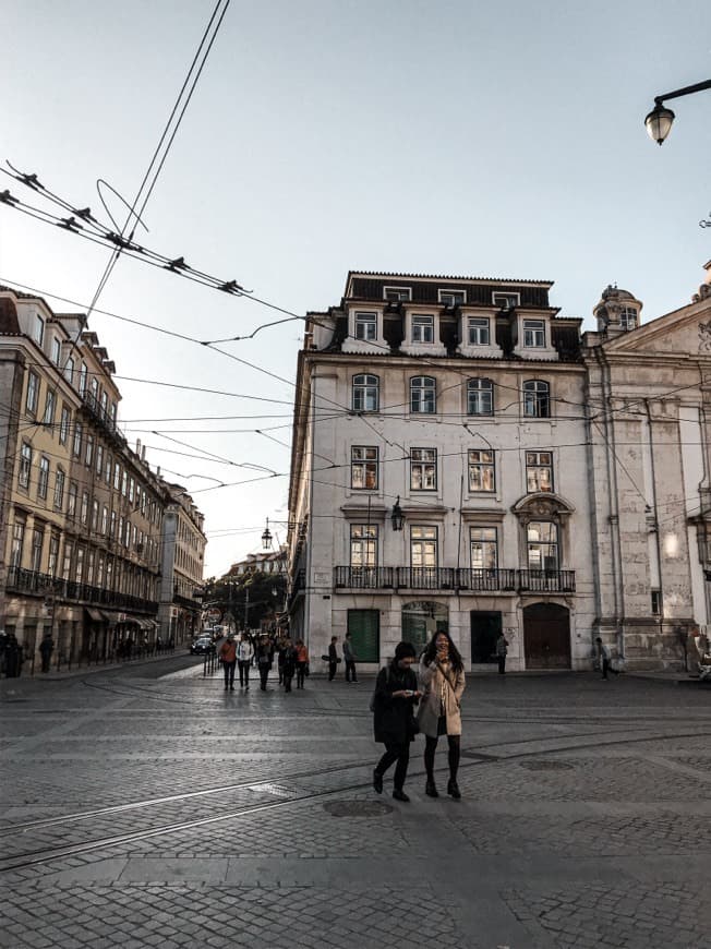 Place Cais do Sodre