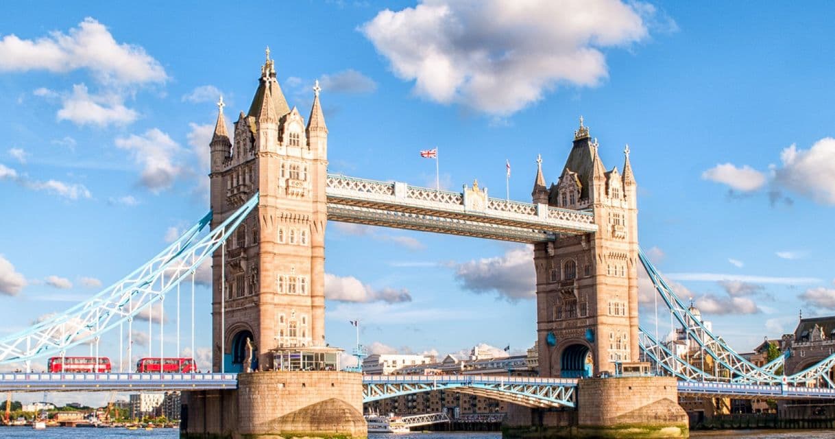 Place Tower Bridge