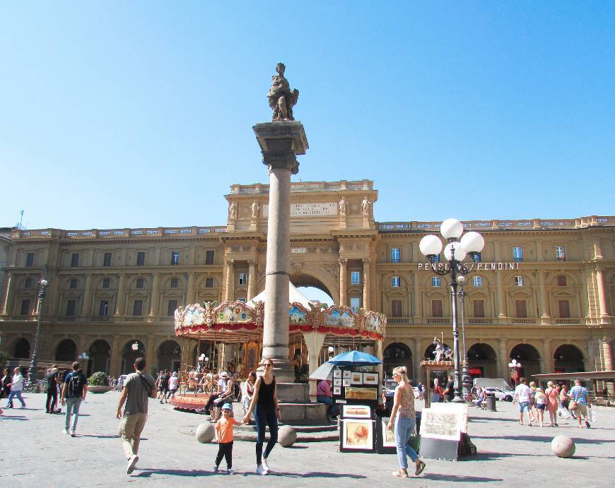 Lugar Piazza della Repubblica