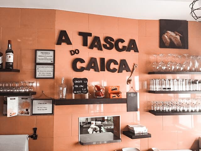 Lugar A TASCA DO CAICA