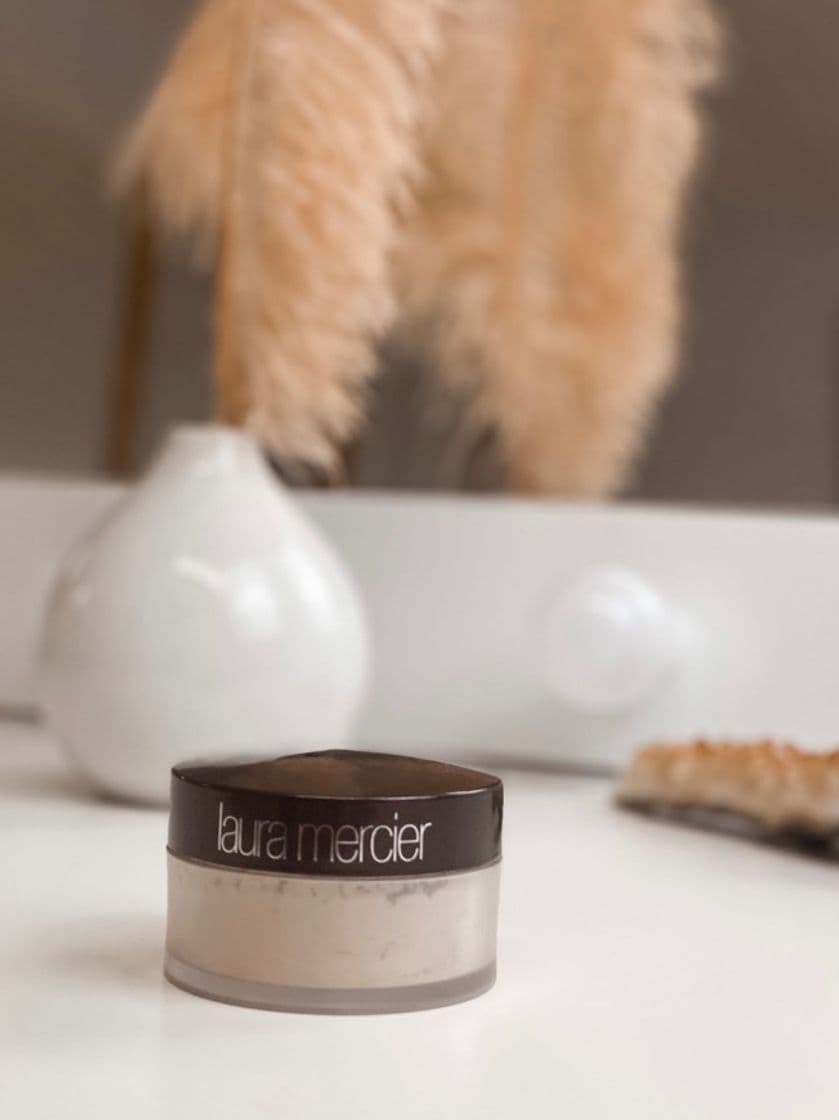 App Laura Mercier | Invisible loose setting powder 