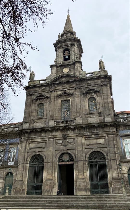 Place Igreja da Santíssima Trindade