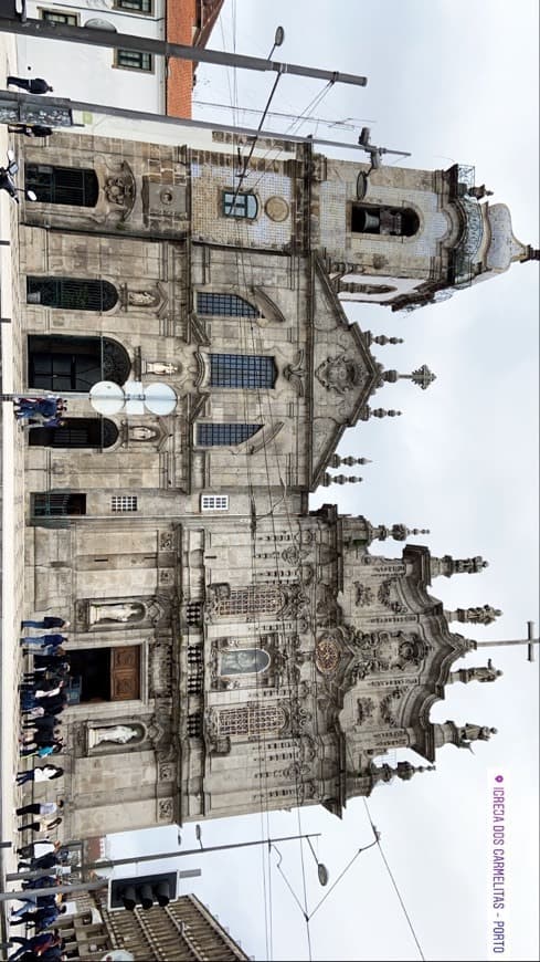 Place Igreja dos Carmelitas Descalços