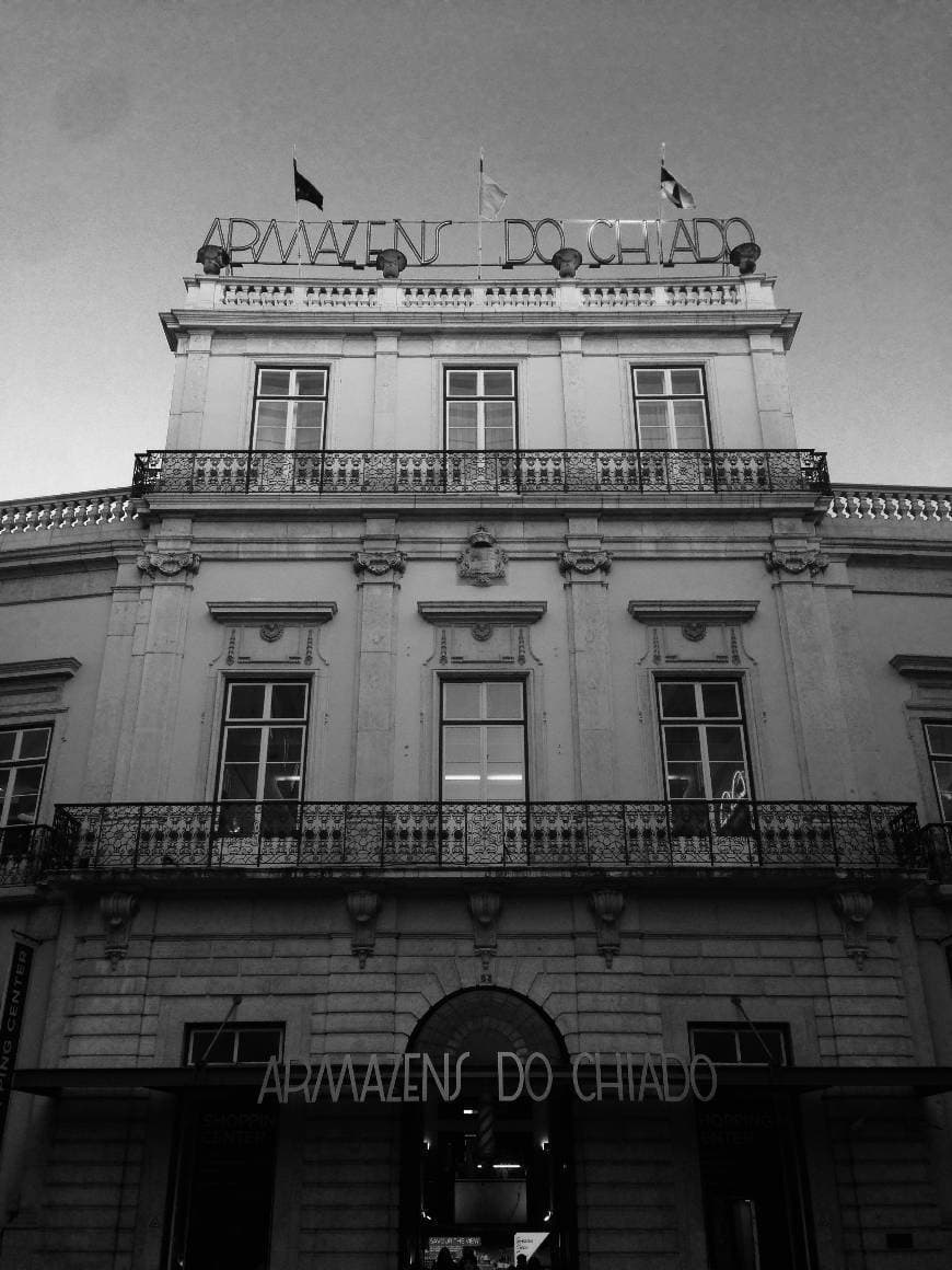 Place Armazéns do Chiado