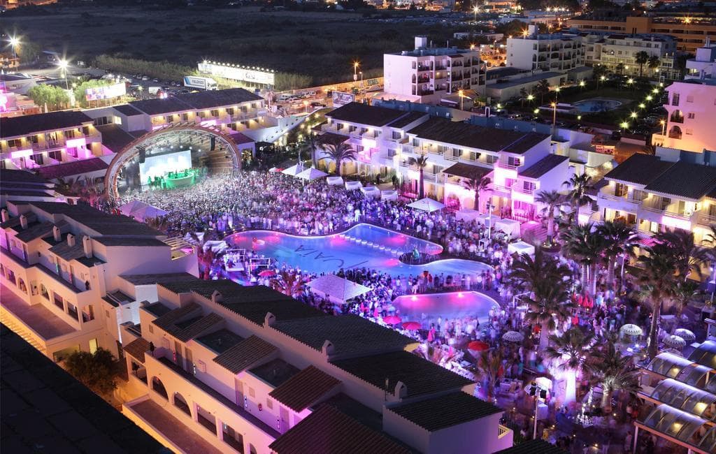 Restaurants Ushuaïa Ibiza Beach Hotel