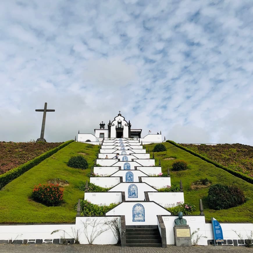 Place Our Lady of Peace Chapel