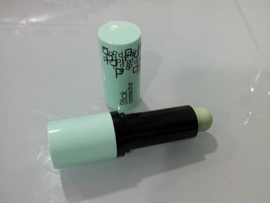 Product corrector puntos negros 