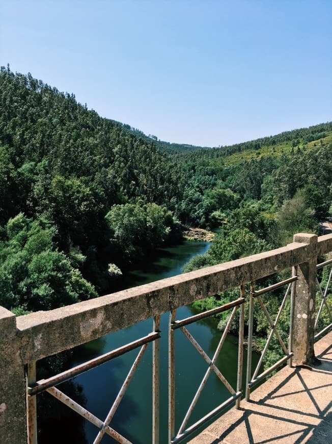 Place Ponte Ferroviária de Forno Telheiro